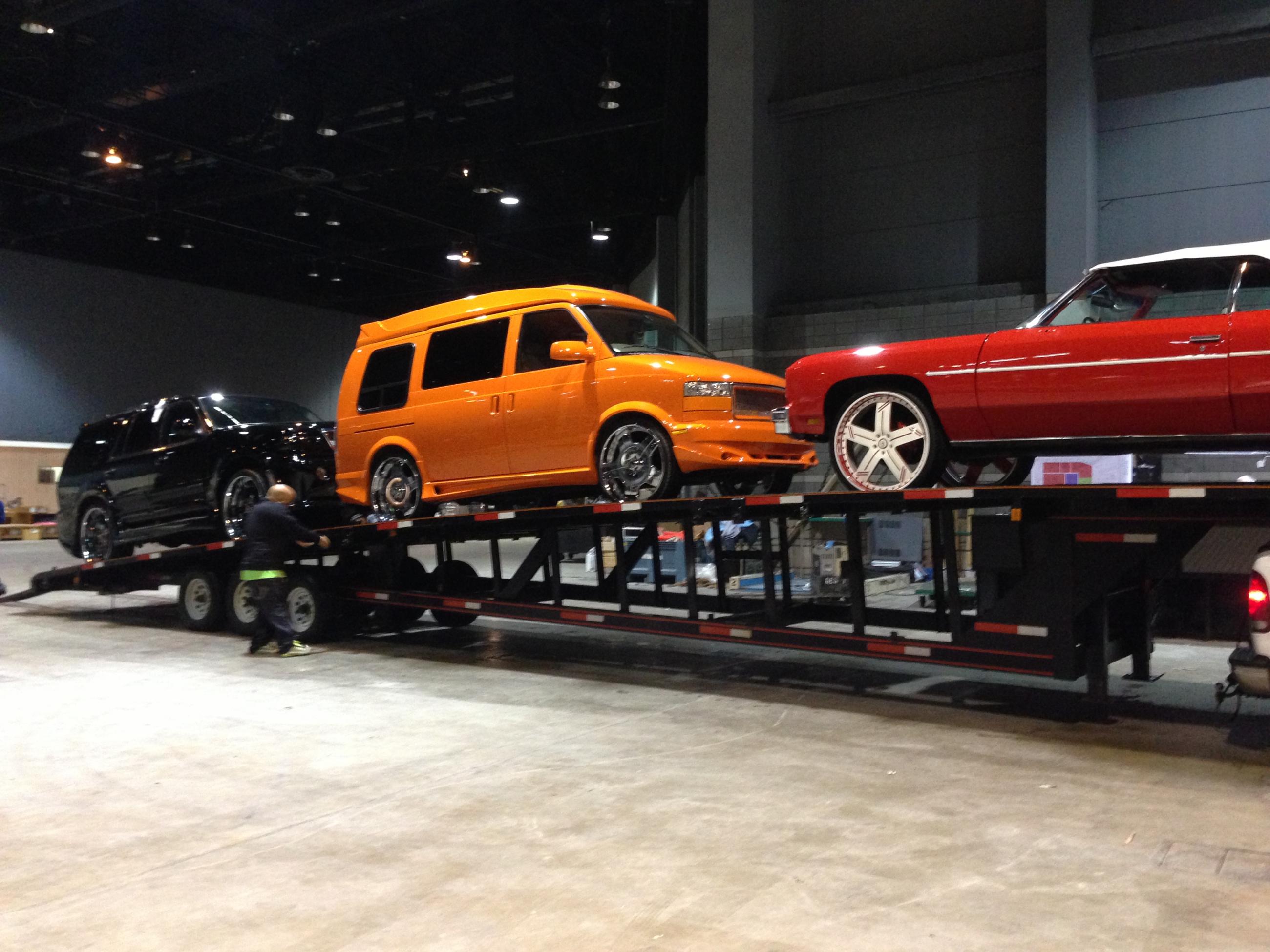 J&J: 2013 Chicago Auto-Show Custom Demo J&J Show Vehicles